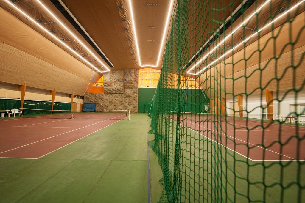 Sport-V-Hotel Hrotovice Eksteriør bilde