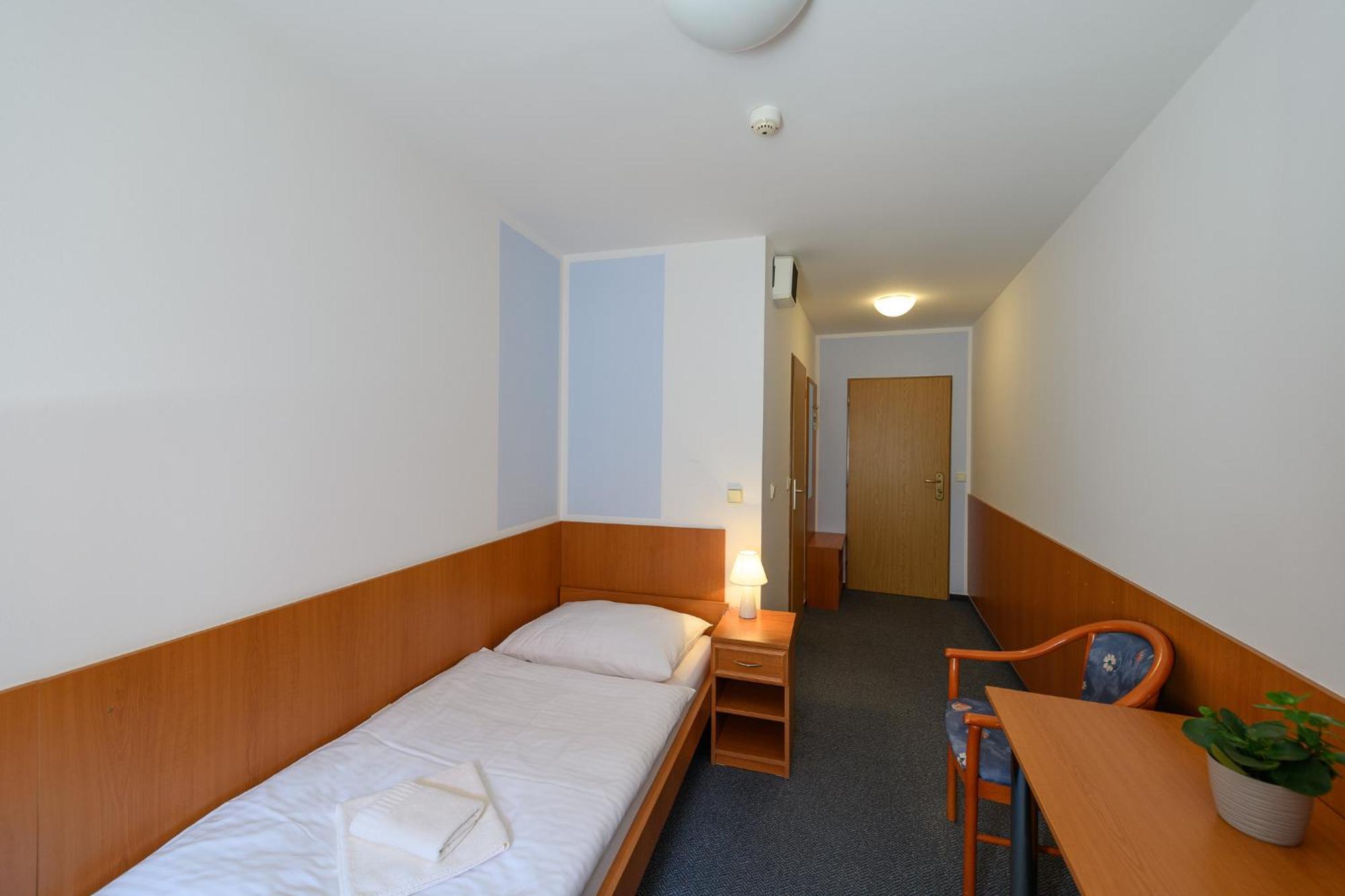 Sport-V-Hotel Hrotovice Eksteriør bilde